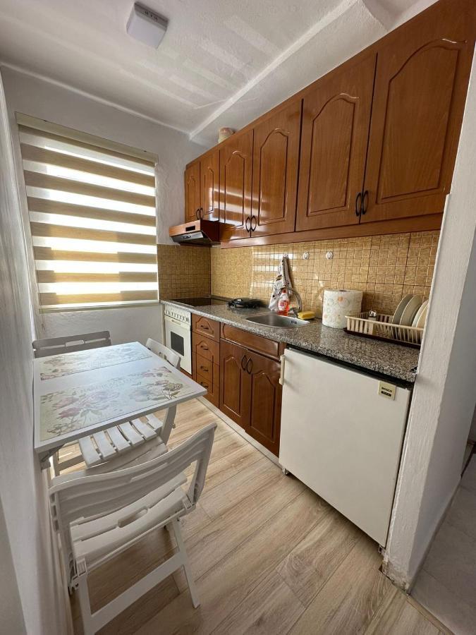Klinti'S Apartment Берат Екстериор снимка