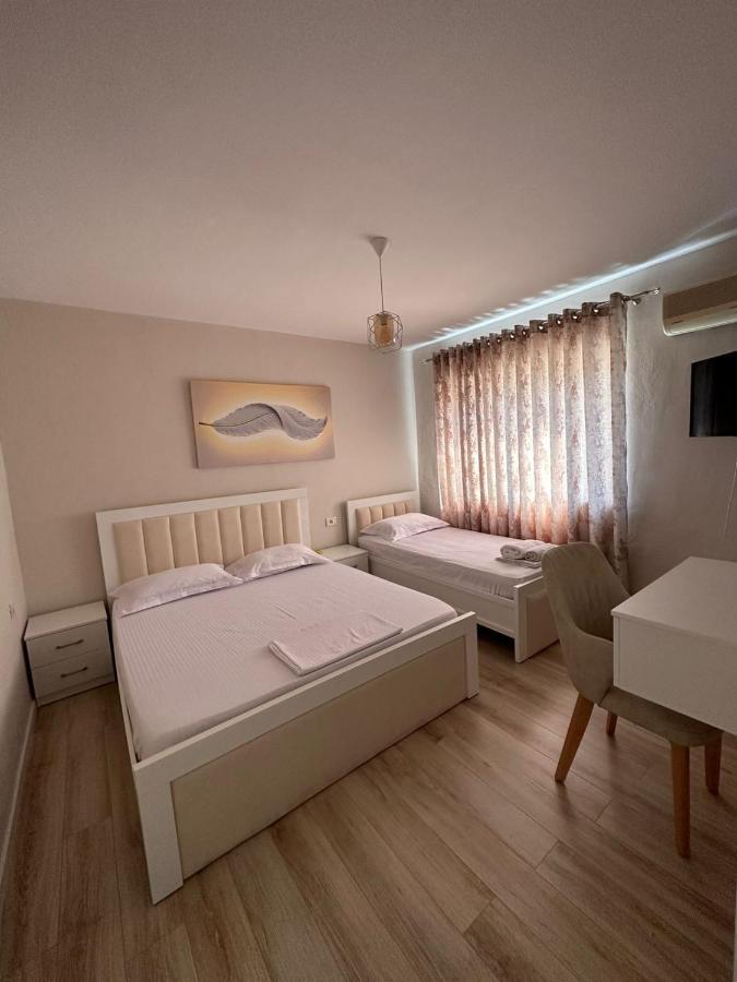 Klinti'S Apartment Берат Екстериор снимка